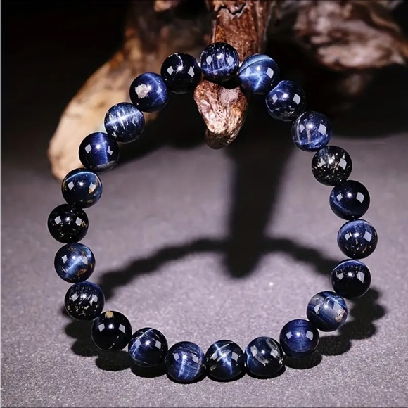 Gorgeous high-quality Blue Tigers Eye bracelets - Picture 8 of 9
